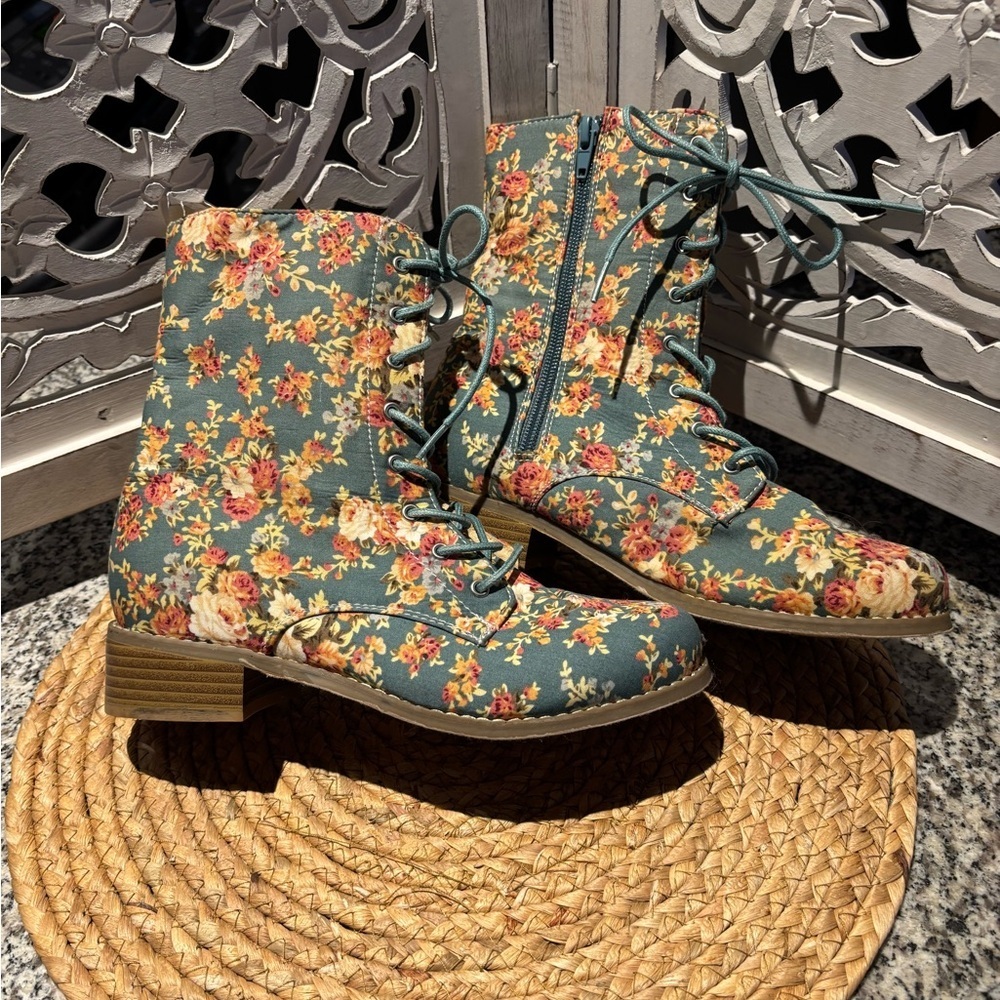 Charlotte Russe Floral Lace-Up Boots - Blue and Pink - Picture 2 of 11